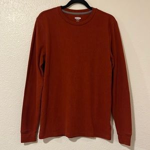 Long sleeve thermal shirt.